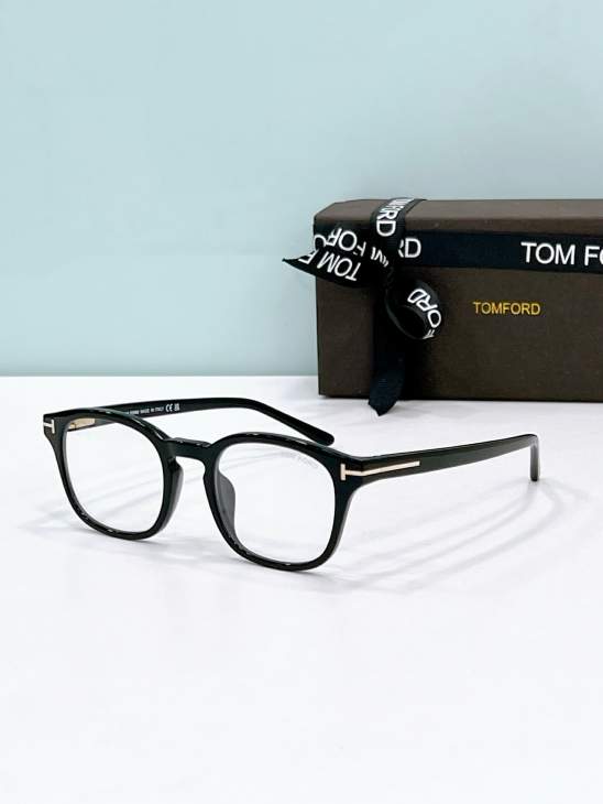 Picture of Tom Ford Sunglasses _SKUfw75326179fw